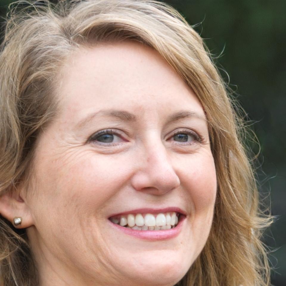 Portrait de Léonie Deschamps, responsable pédagogique